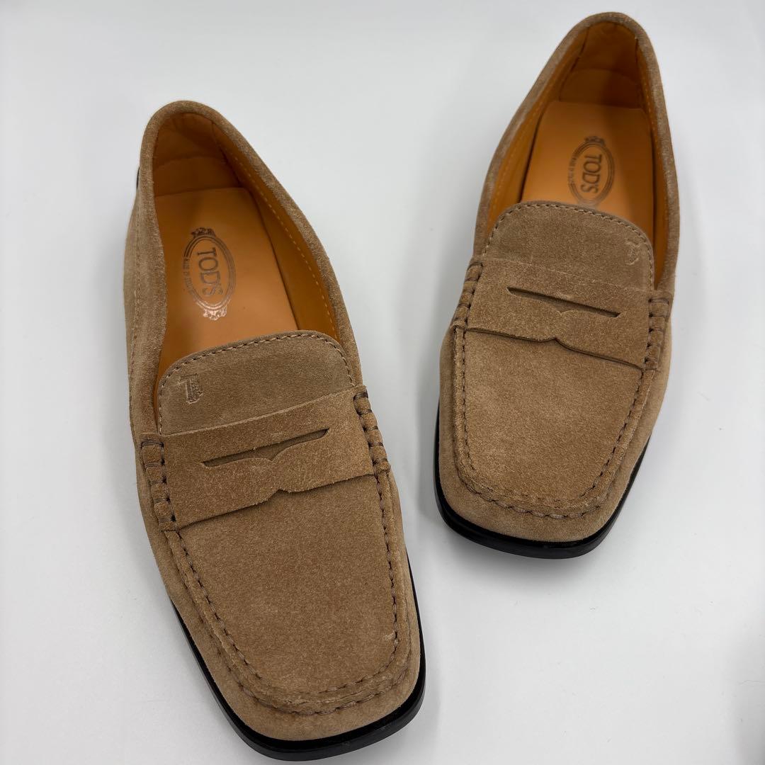 極美品✨トッズ　ブラウン　スエード　ローファー　ゴンミーニ