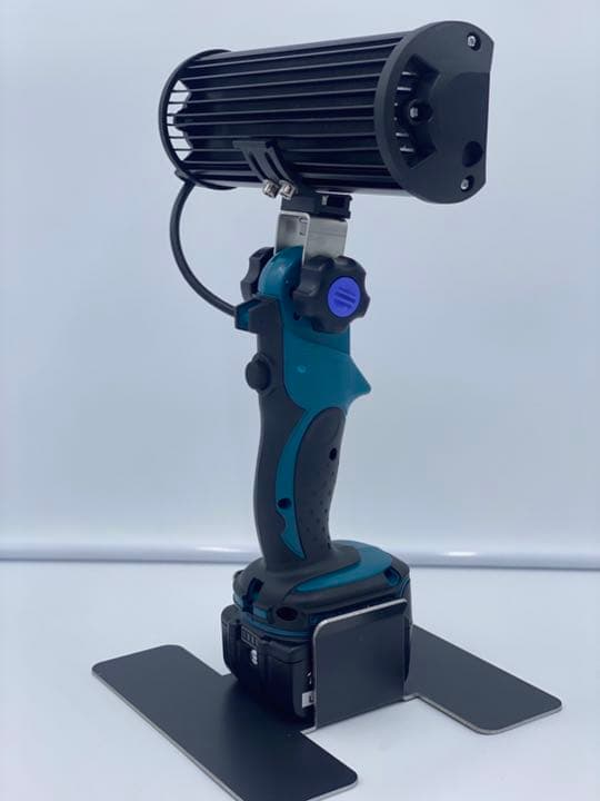 期間限定セール中！！　makita ML185 改 純正ステーレス 投光器