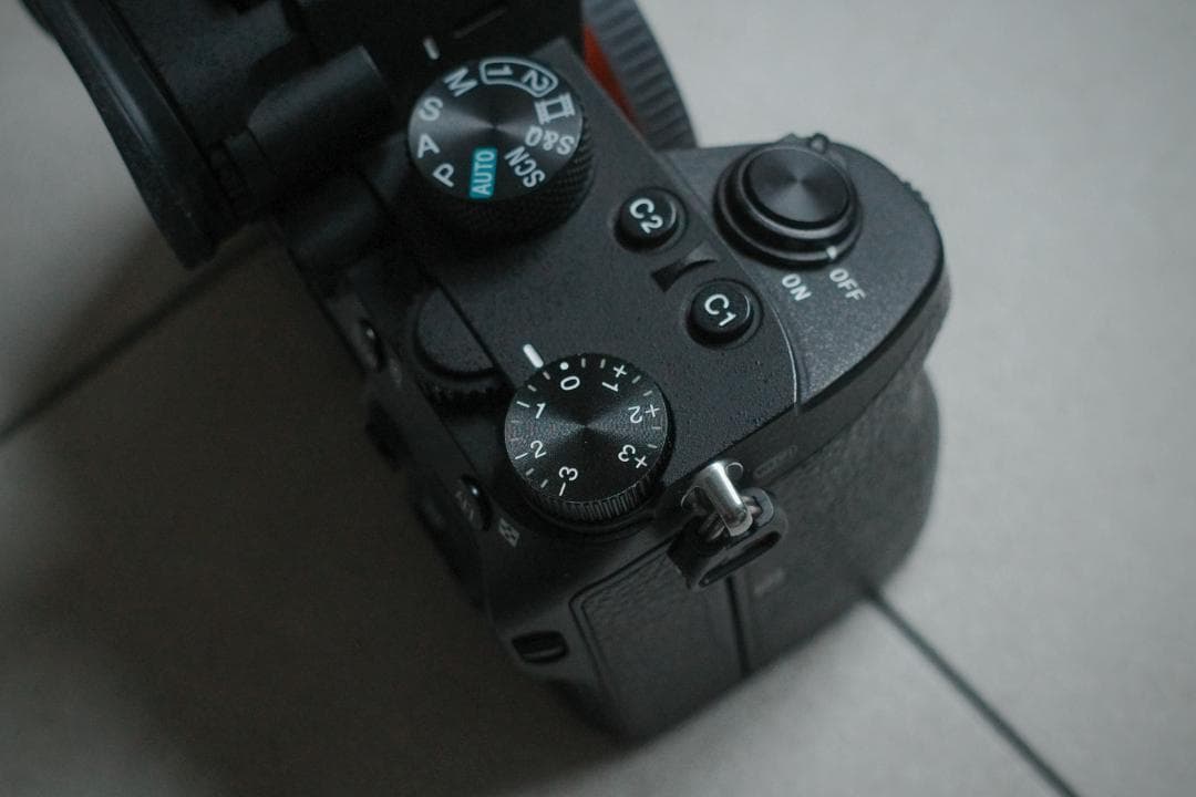 美品！SONY α7iii ミラーレス一眼 本体　ILCE-7M3