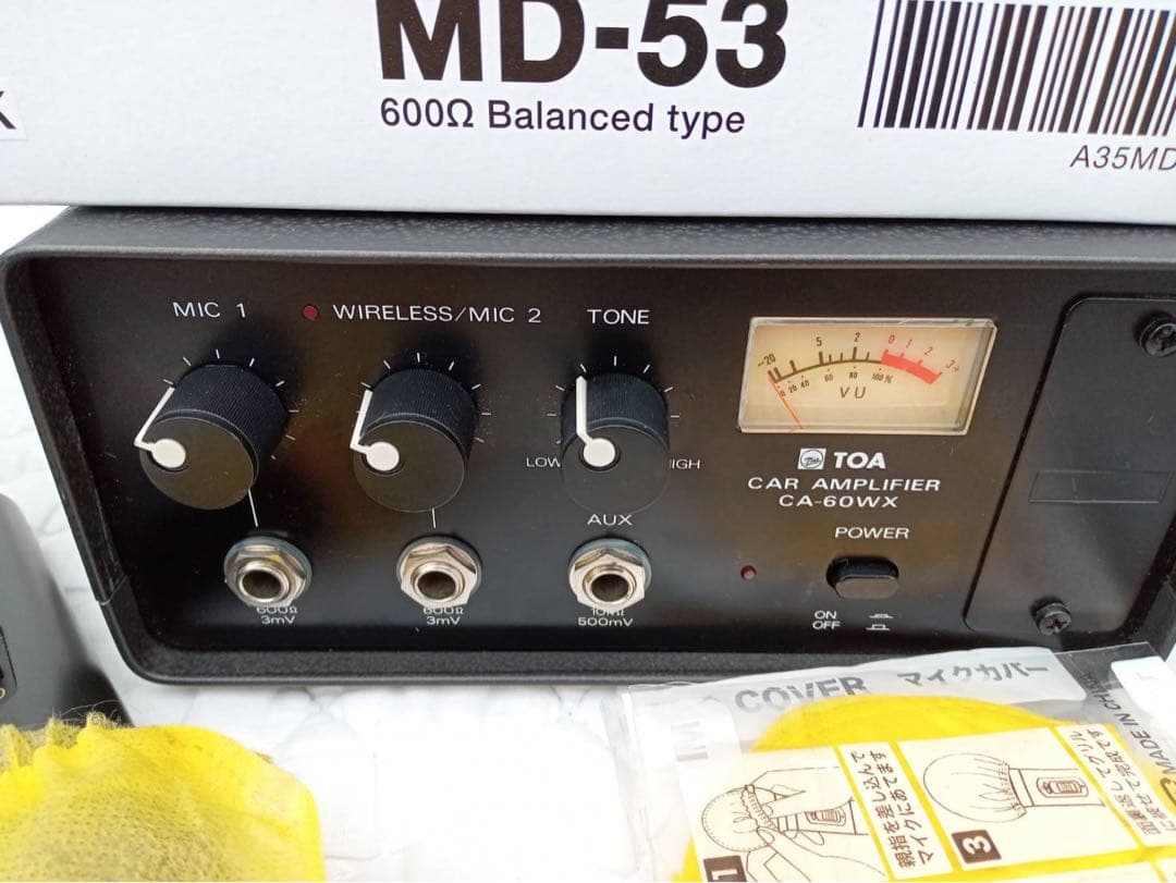 TOA　2個で60W選挙スピーカー　車載アンプ60W　マイク2本