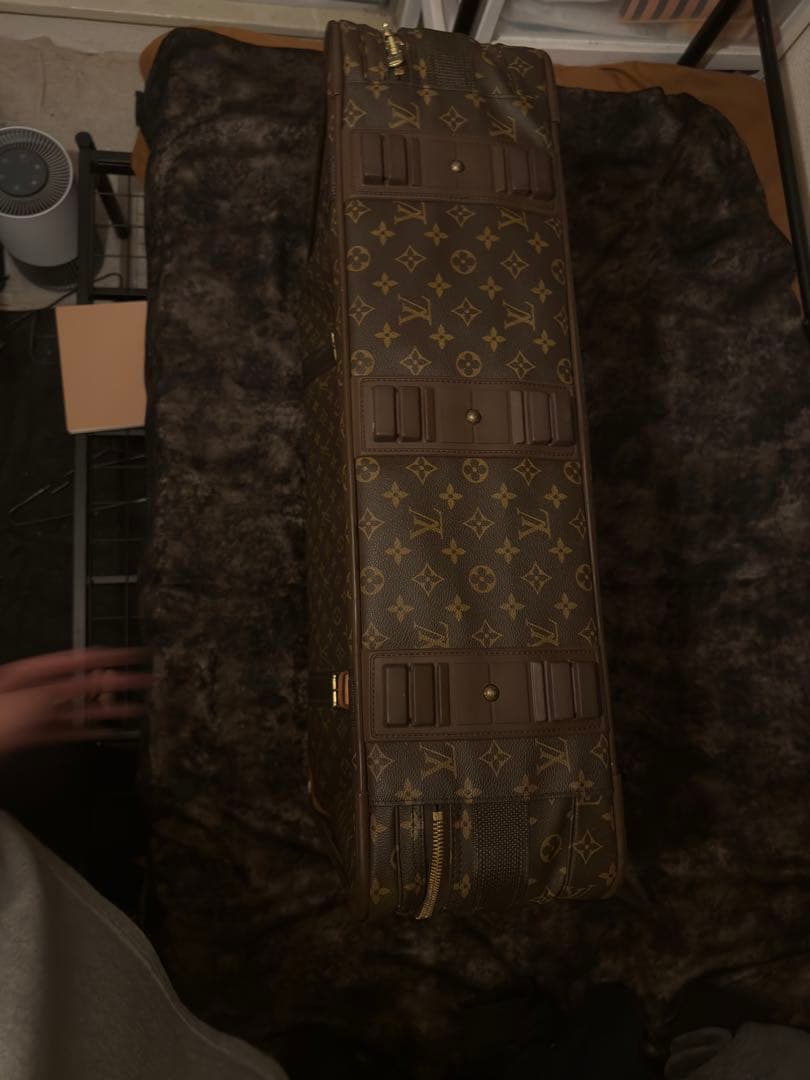 Louis Vuitton モノグラム 大容量ショルダーバッグ