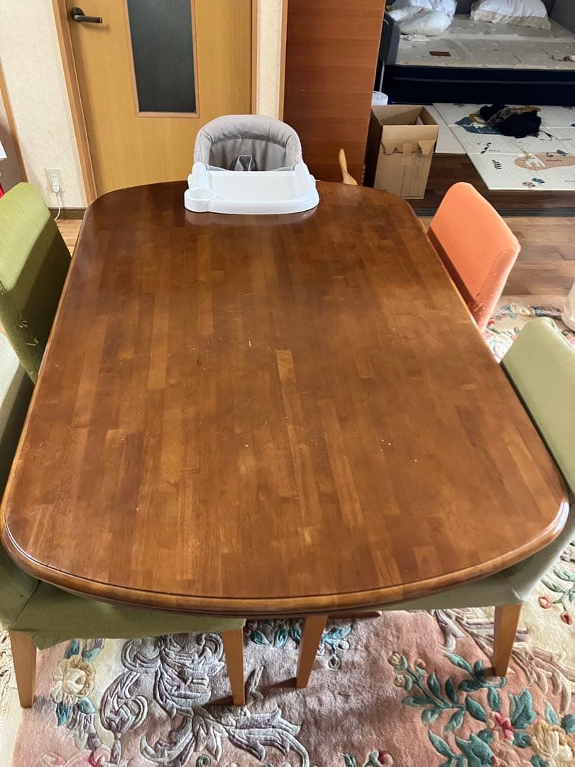 ダイニングチェアセット　椅子4脚取り替えカバー新品あり