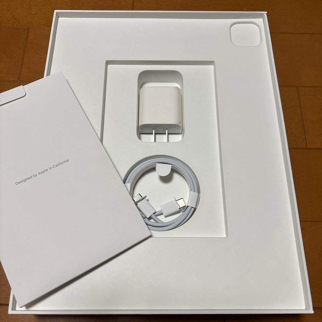 iPad Pro 第6世代 12.9インチ Wi-Fi 128GB グレー