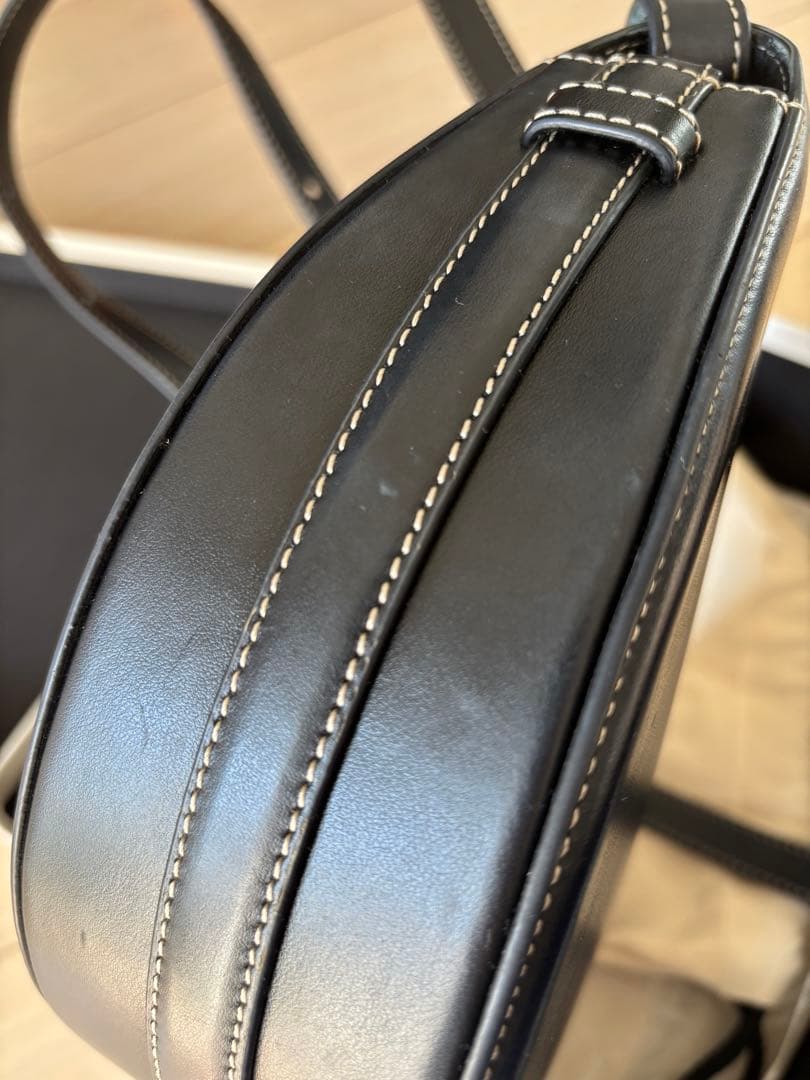 POLENE ブラック レザー ショルダーバッグ