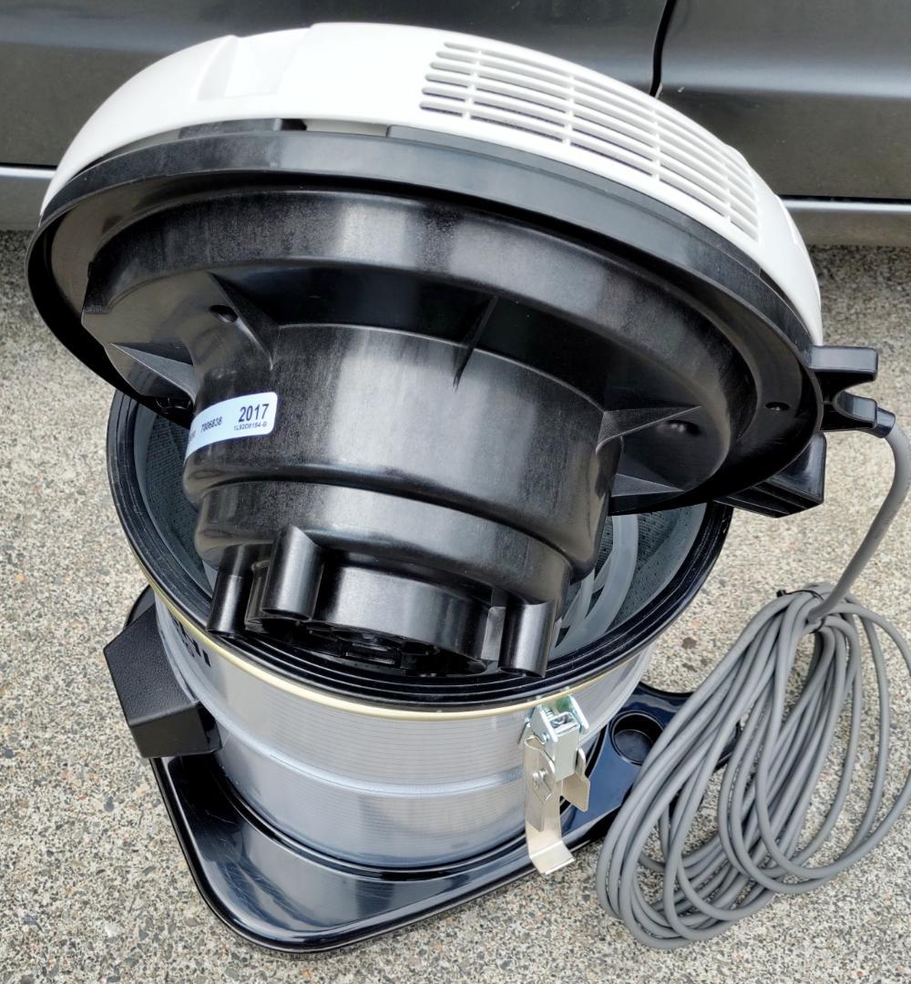 業務用掃除機　パワフル使いやすい♪店舗　業務用　HITACHI 日立