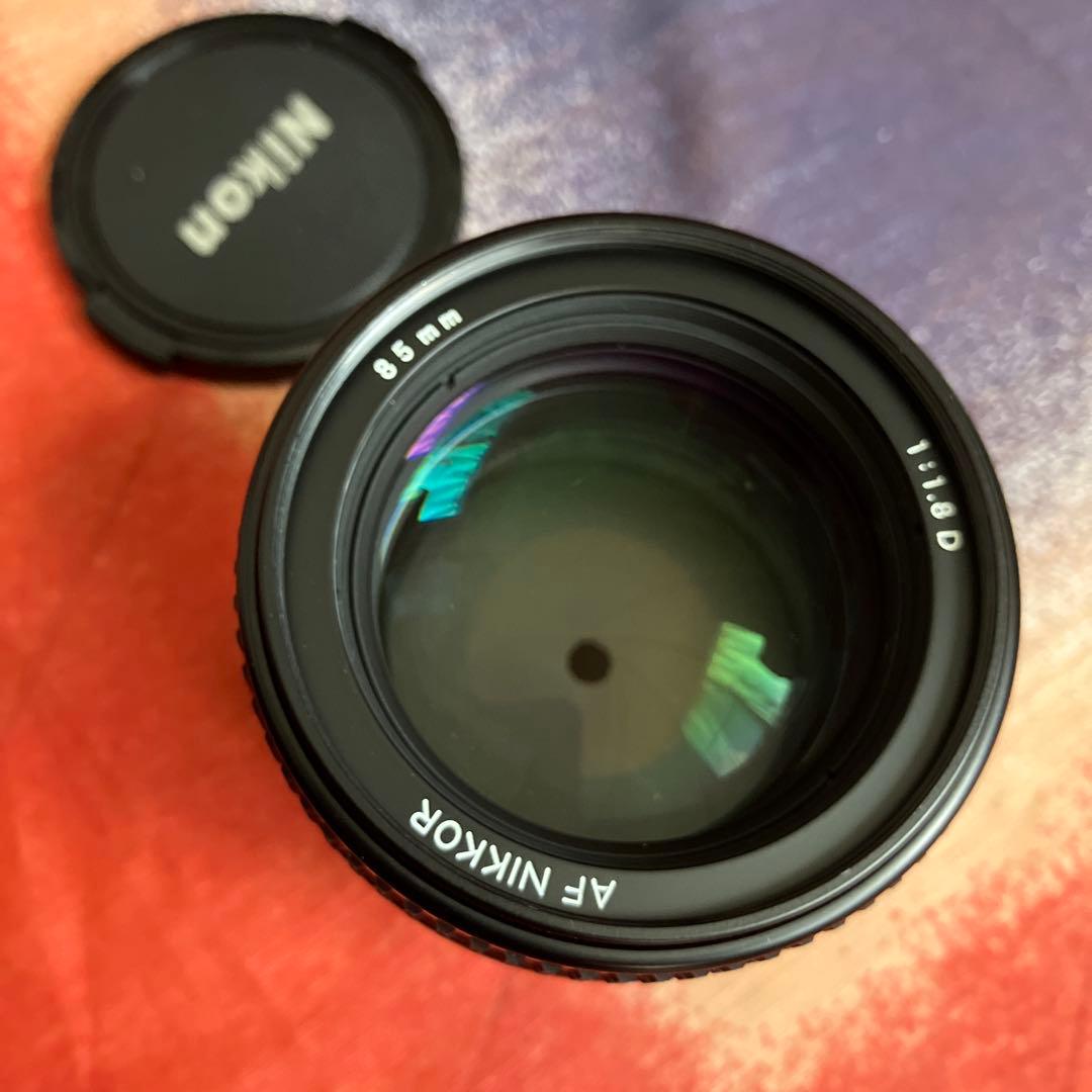 ニコン Nikon AF NIKKOR 85mm F1.8 D