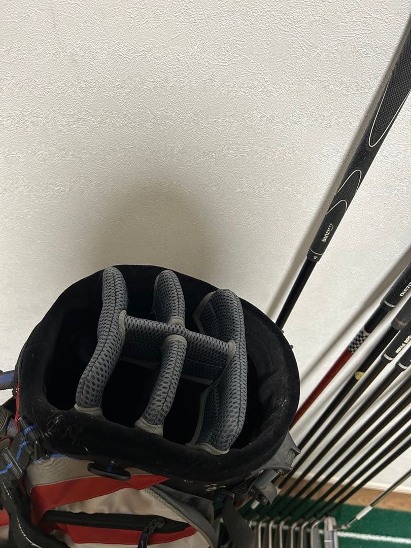 最終値引き！！【NIKE】　ゴルフクラブセット　スタンド型キャディバッグ