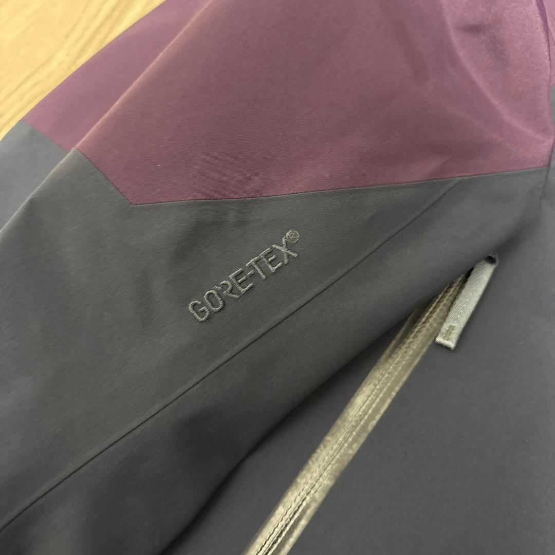 アークテリクス　セイバーLTジャケット　Sサイズ