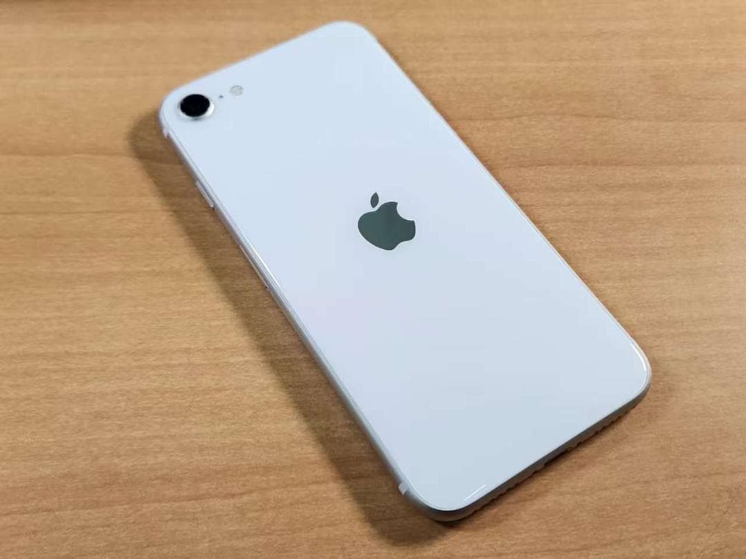 020300E iPhone SE A2782 64GB [最大容量89%】