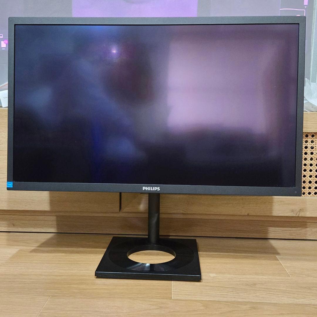 PHILIPS 27E1N8900 4K 27インチ OLED 有機ELモニター