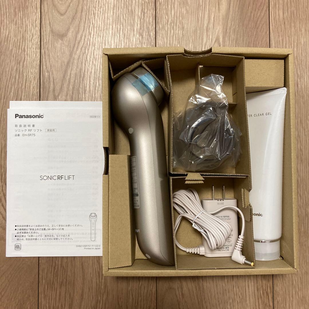 【新品 未使用】リフトケア美顔器 Panasonic EH-SR75