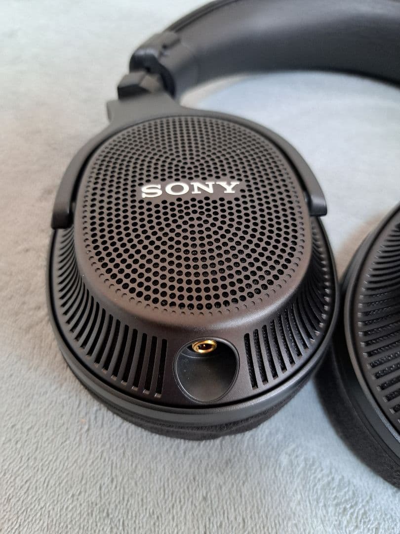 なつたろうさんのsony mdr mv1