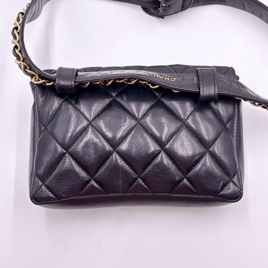 CHANEL シャネル ウエストバッグ マトラッセ ラムスキン ココマーク