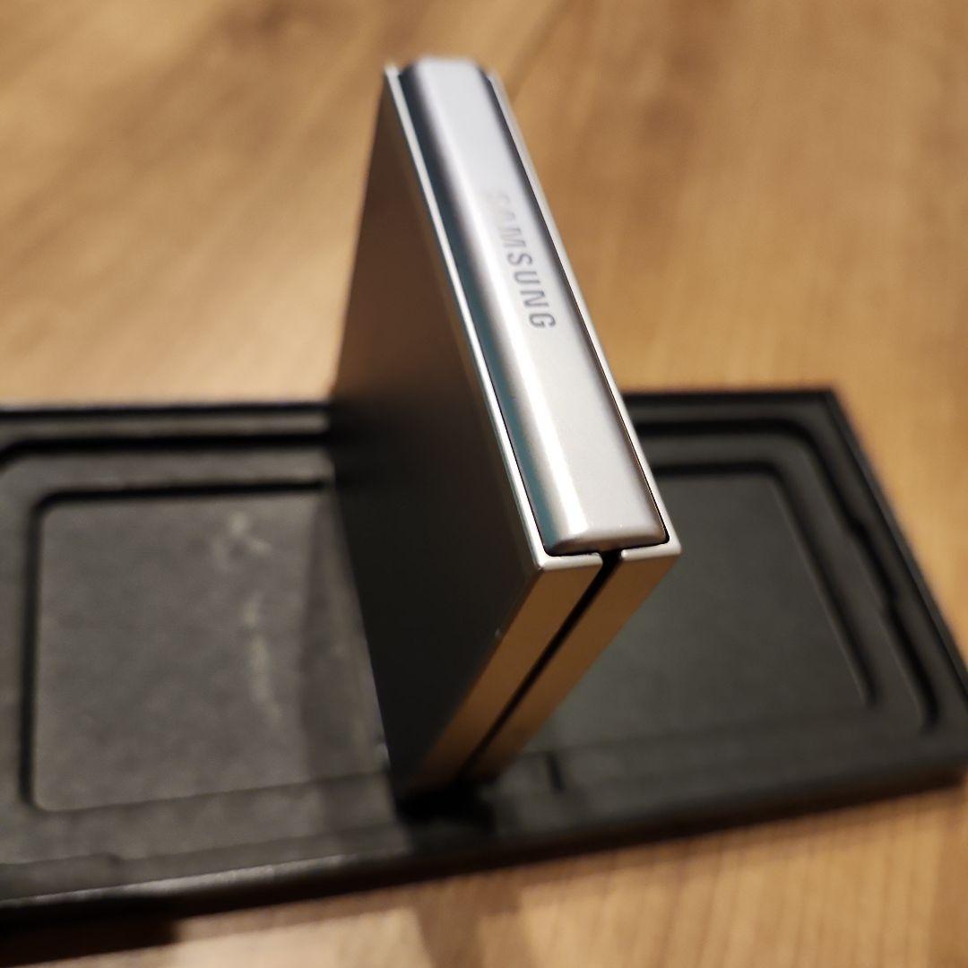 Galaxy Z Flip6 ブラック 256GB SIMフリー