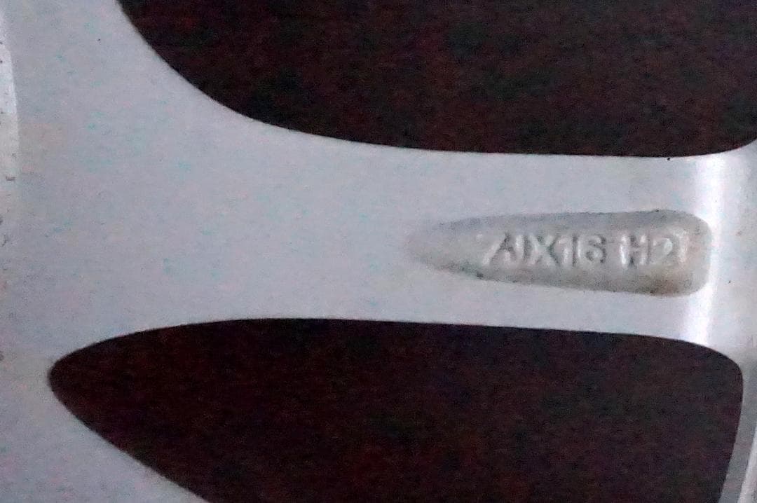  3シリーズ F30,F31 スタッドレスタイヤ　走行距離少