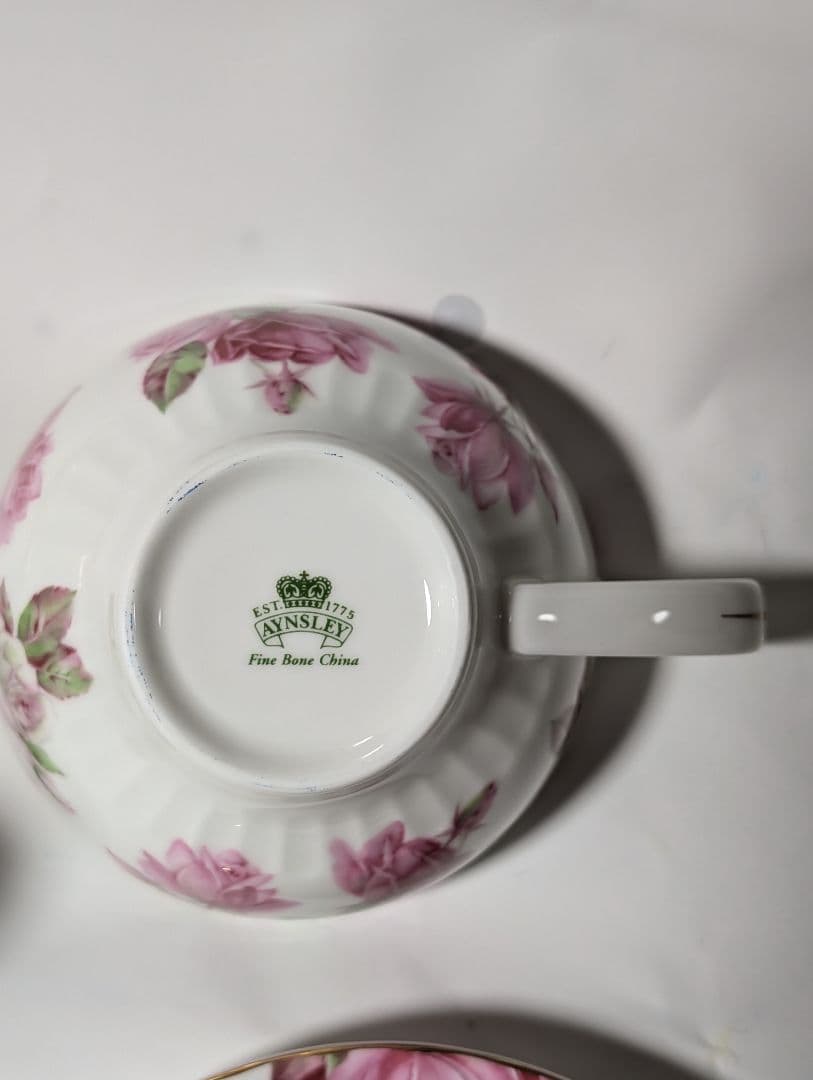 （i!!）aynsley ポット＆カップ＆ソーサーエリザベスローズピンク