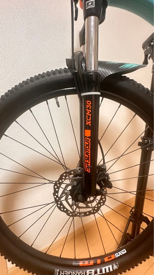 お引き取り限定 富山,金沢 県 2020GTAvalanche マウンテンバイク