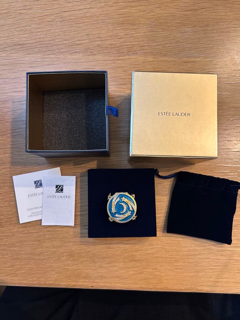 h*u様 ESTEE LAUDER 練り香水