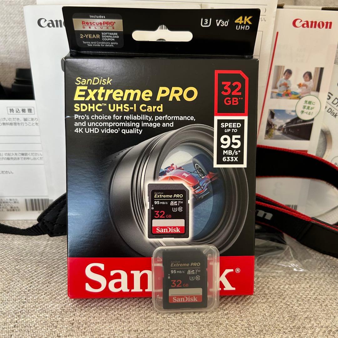 【ズーさん】Canon EOS Kiss X8i 本体 + レンズ