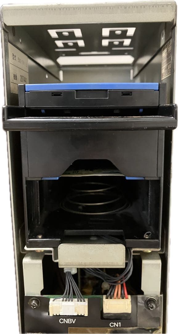 両替機　新紙幣非対応