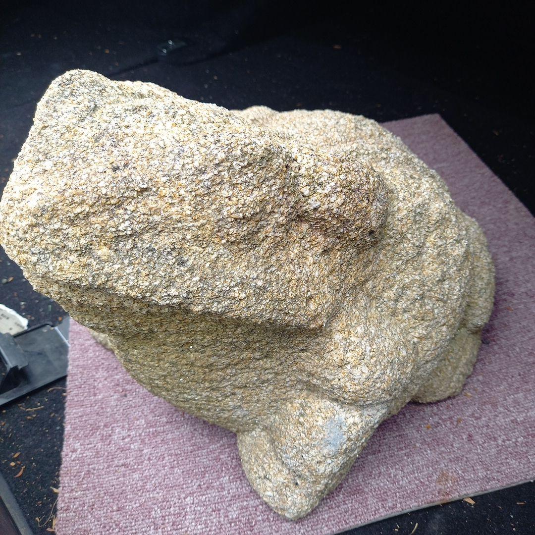 石のカエルの置物　重さ36㎏　アンティーク