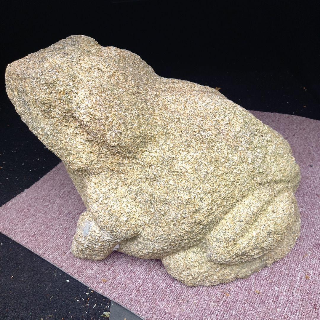 石のカエルの置物　重さ36㎏　アンティーク