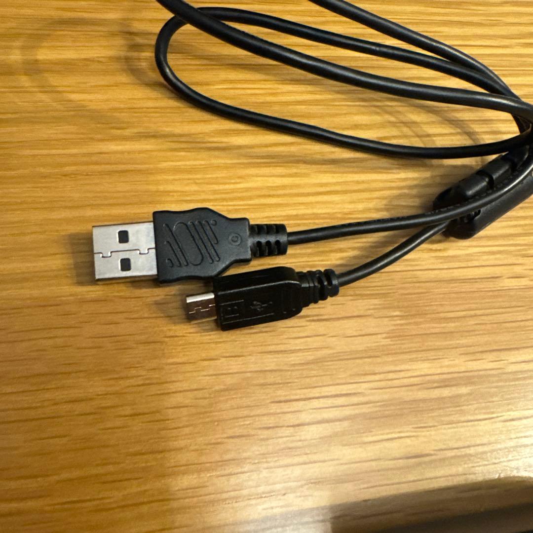 美品　Panasonic HC-W585M ビデオカメラ 本体