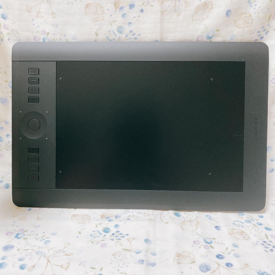 Wacom ペンタブレット INTUOS PTH-651 medium Mサイズ
