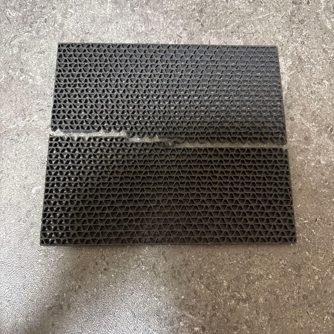 【美品】コロナ　衣類乾燥除湿機　CD-H1818