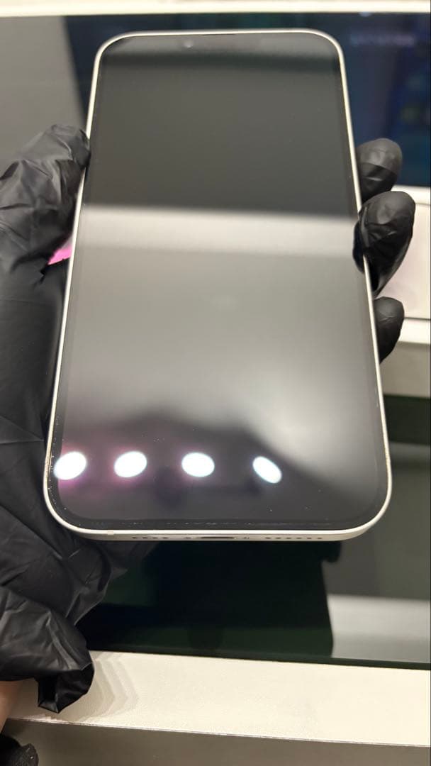 iPhone 14 plus 128GB スターライト　SIMフリー