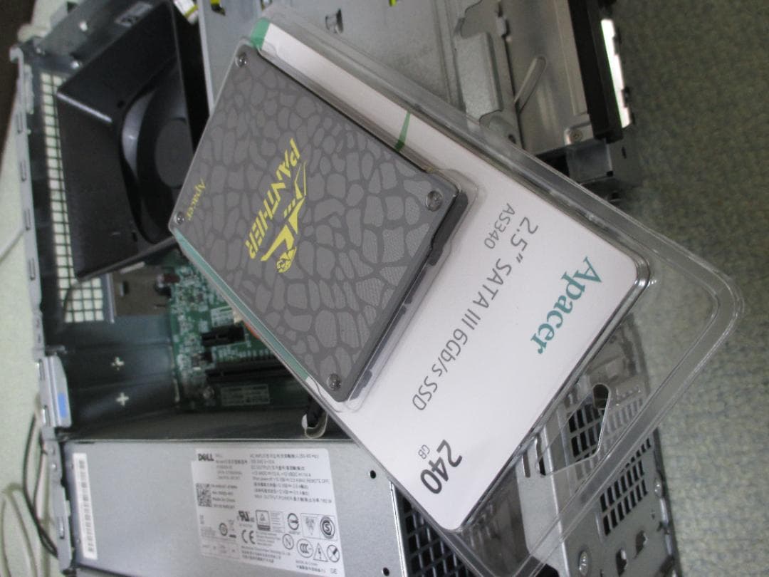 DELL i5-6500 16GB 新品240GB SSD Wi-Fi W10