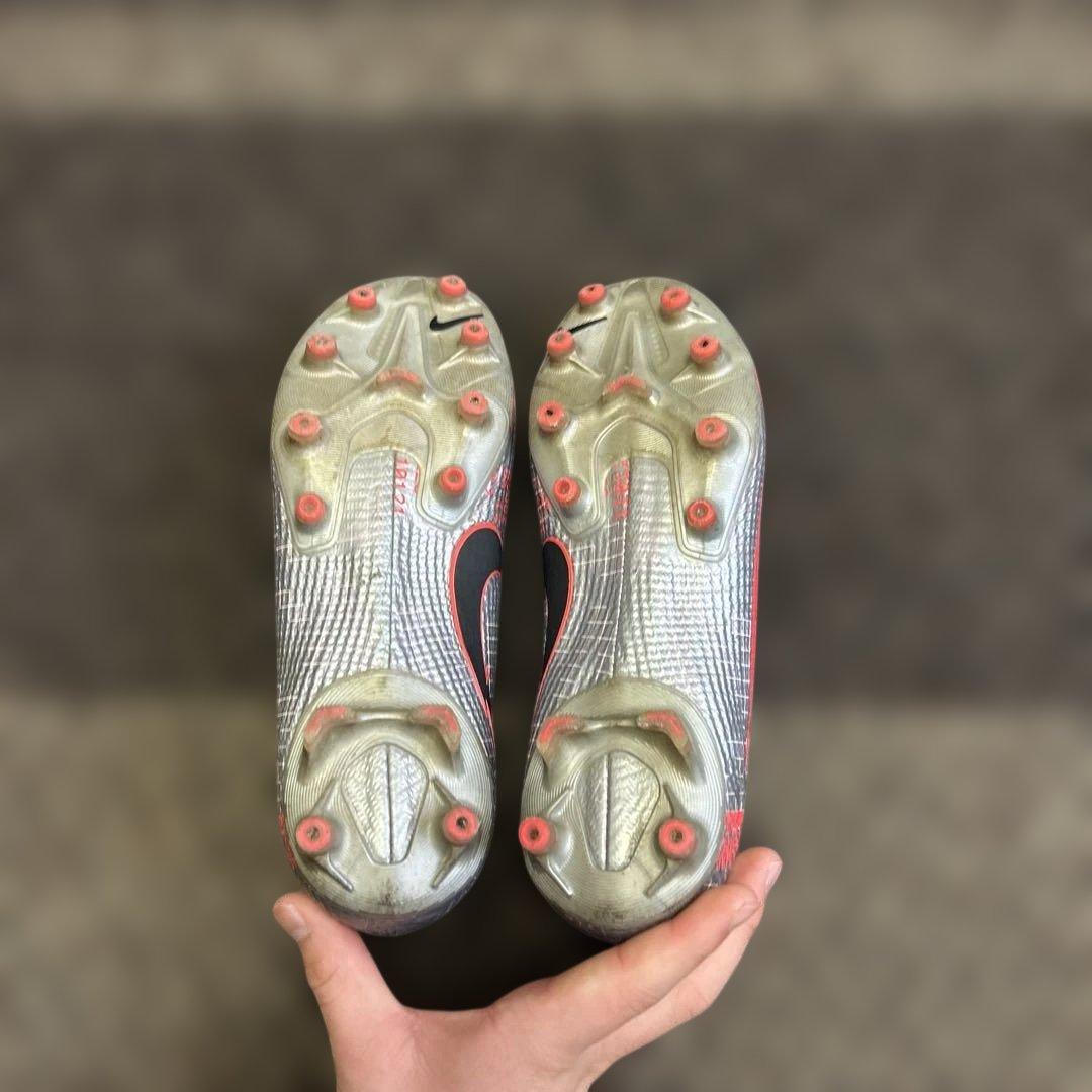 Nike マーキュリアル23.0