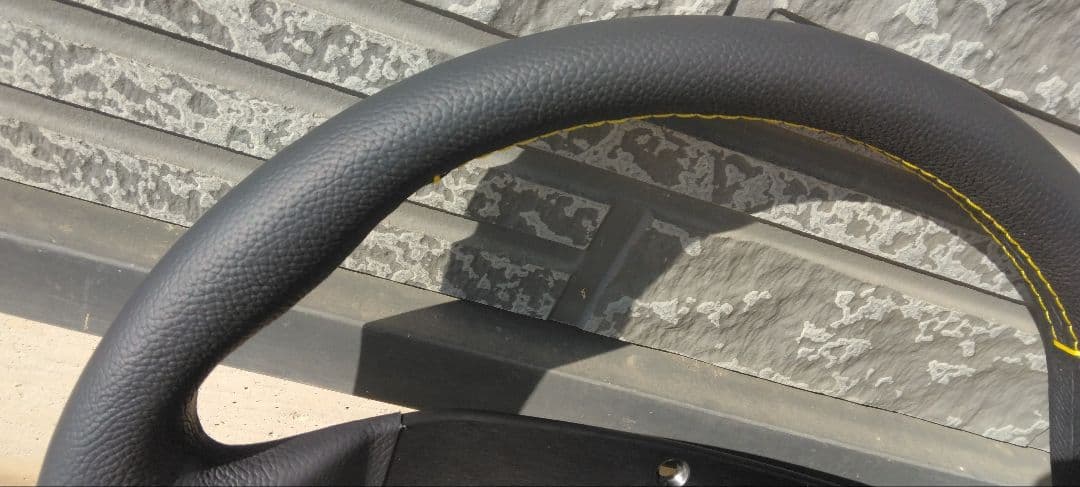 す*ー様 momo ヴェローチェ 32パイ ホーンボタン付き