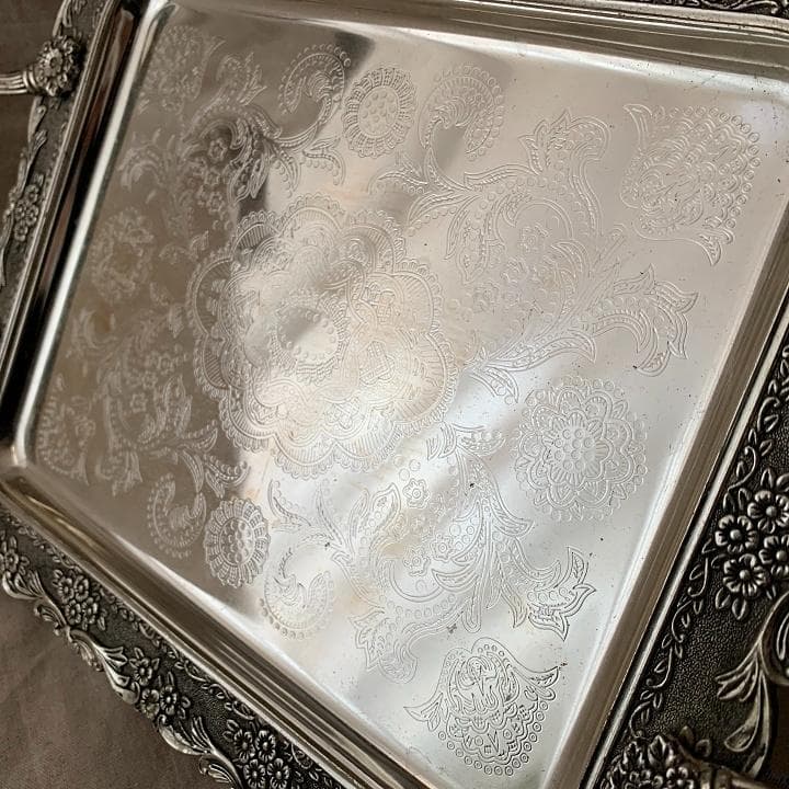 アンティーク調　シルバープレート　 足つきトレイ　サルヴァ　お盆　ヴィンテージ