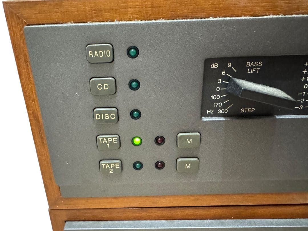 QUAD 606 FM4チューナー　QUAD44プリアンプ