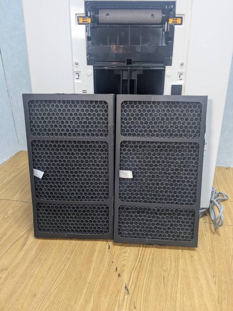 K★233 シャープ 空気清浄機 FU-M1400-W　2020年