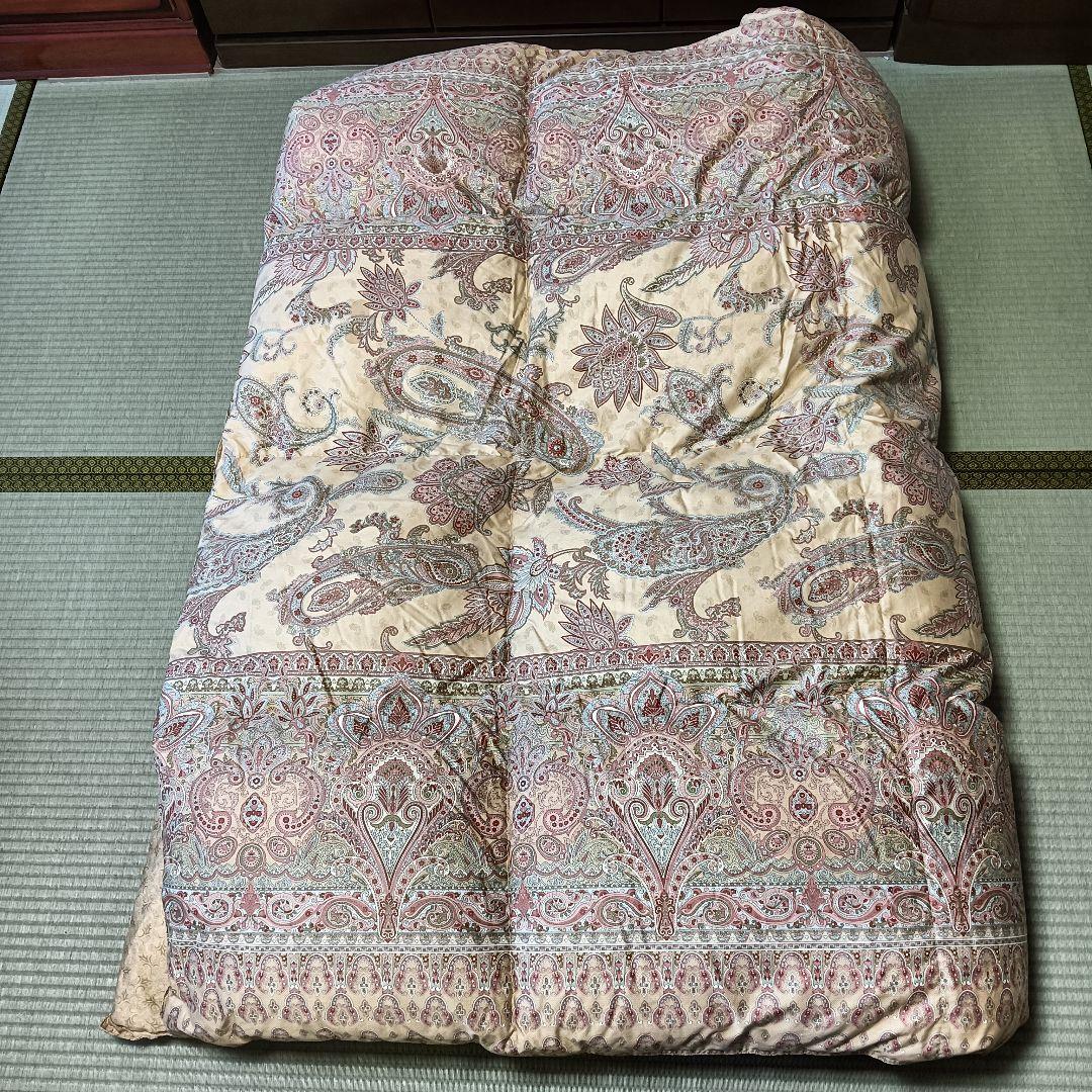 掛け布団　布団　ベージュ　ペイズリー　西川　羽毛　ハンガリー　ダウン　高級　綿