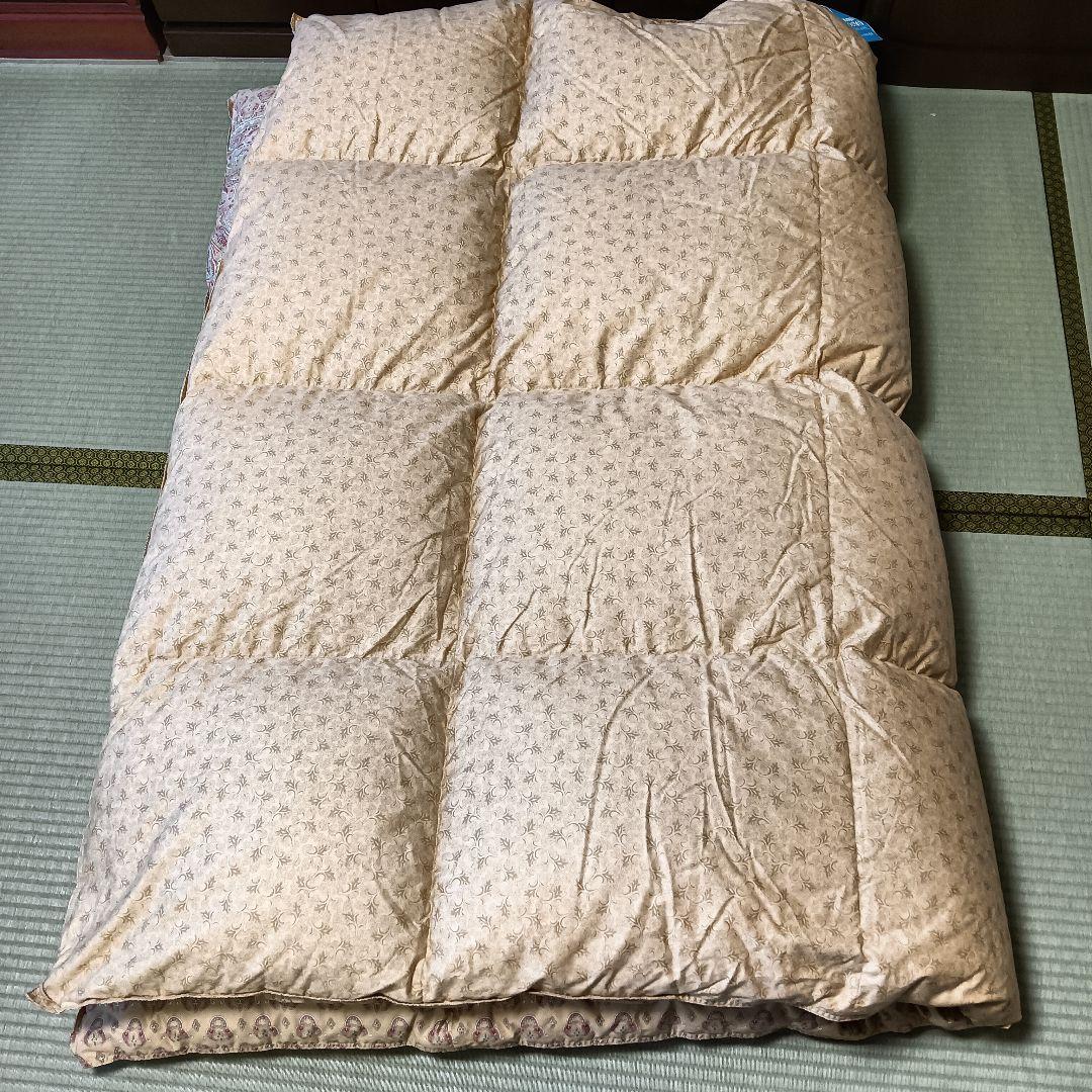 掛け布団　布団　ベージュ　ペイズリー　西川　羽毛　ハンガリー　ダウン　高級　綿