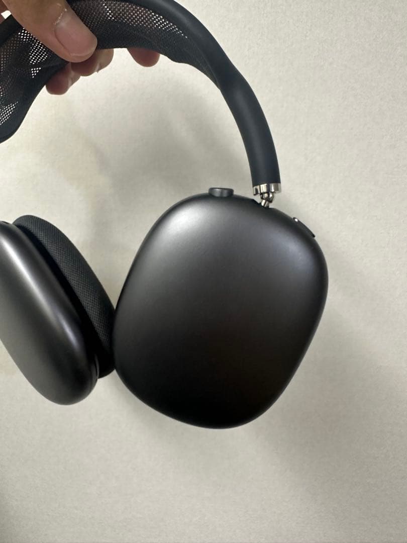 Airpods max 第一世代