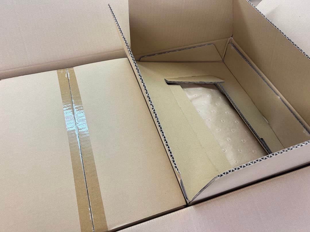 純正丸目ヘッドライト　トヨタ・ランクル250ライト部品 81004-60010