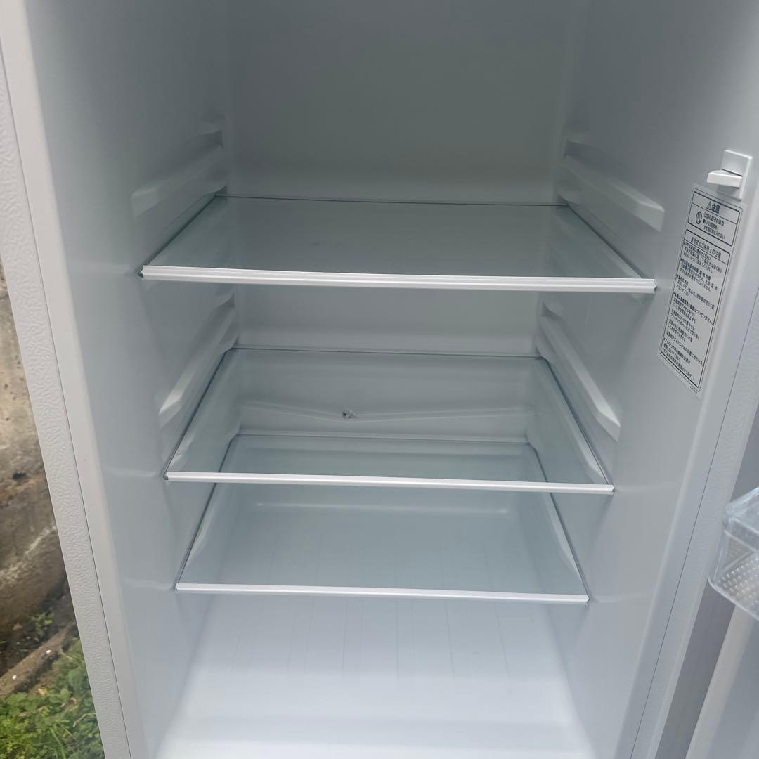 Hisense 冷凍冷蔵庫 2022年製 175L HR-D1701W