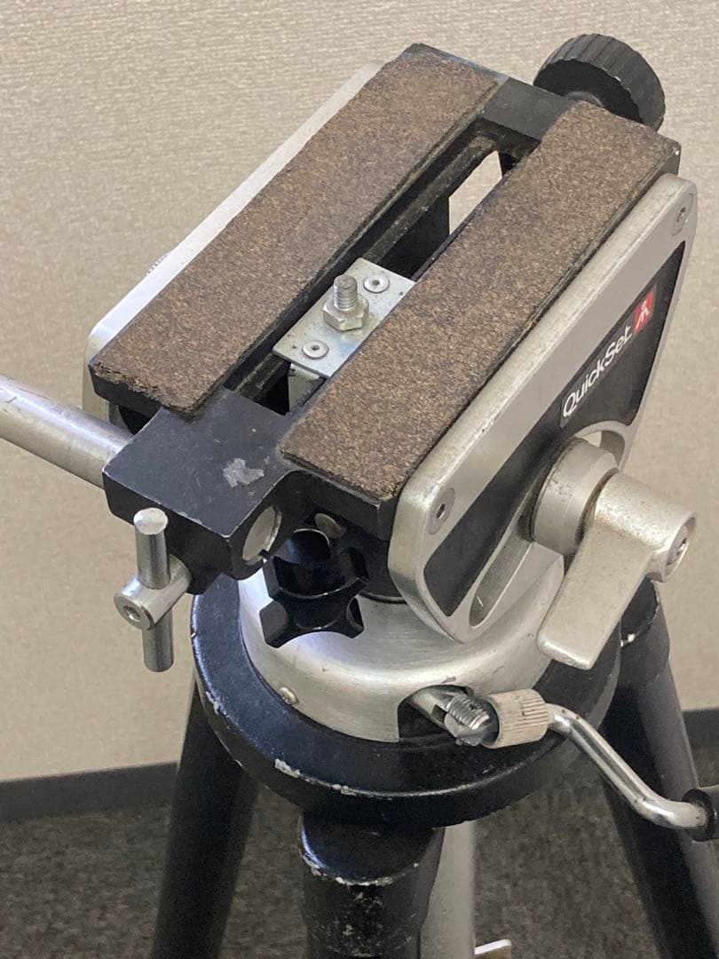 Quick-Set社　大型三脚