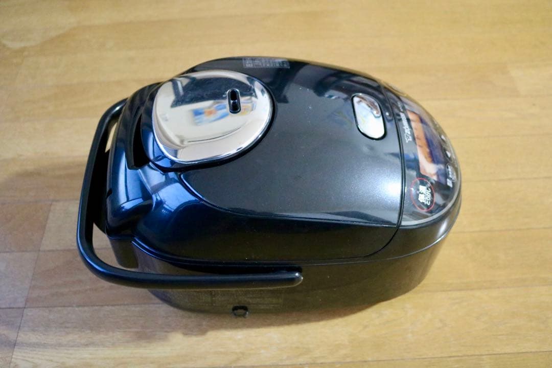 美品 象印 圧力IH炊飯器 NP-ZX10 5.5合炊き 内釜非常に良好