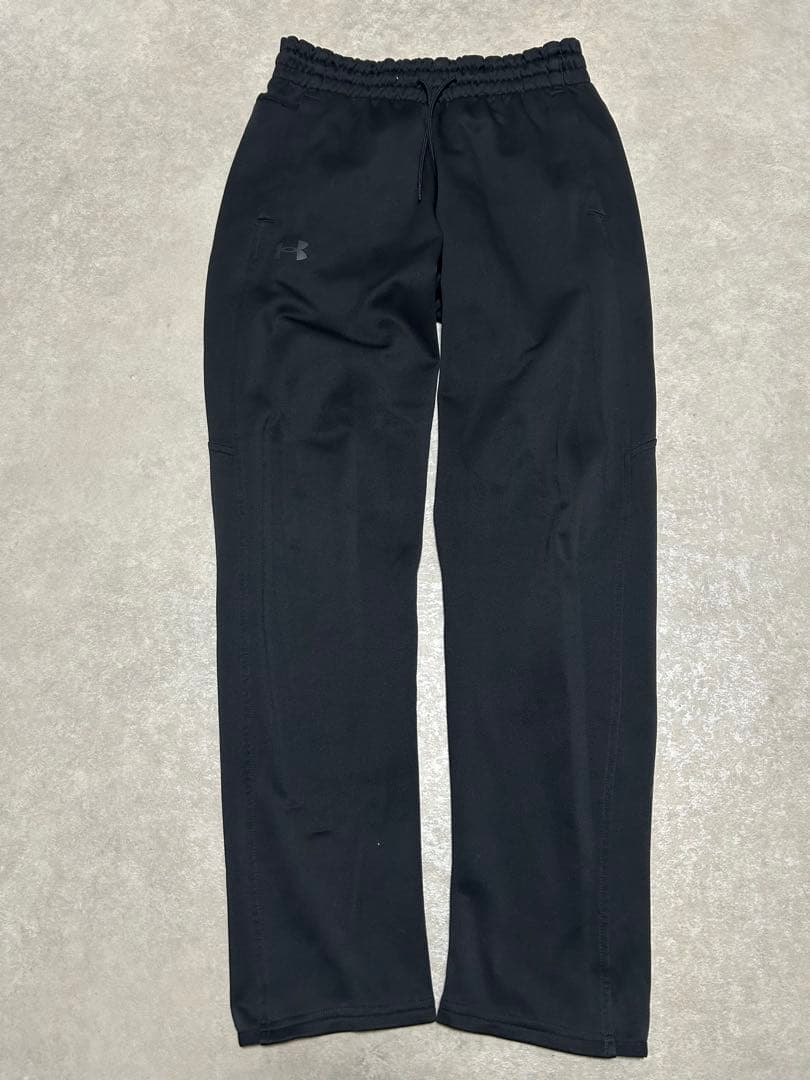 極美品 セットアップ アンダーアーマー ジャージ Mサイズ パーカー パンツ 黒