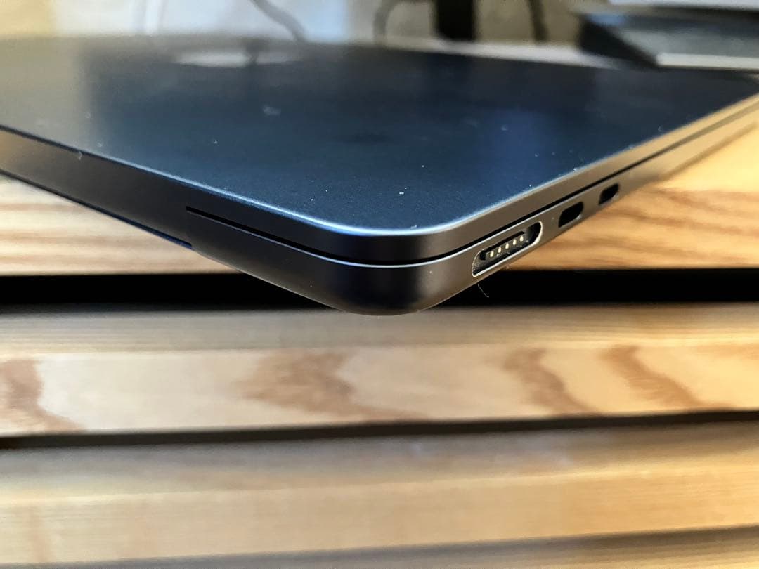 MacBook本体 Apple MacBook Air M3 16GB SSD256GB