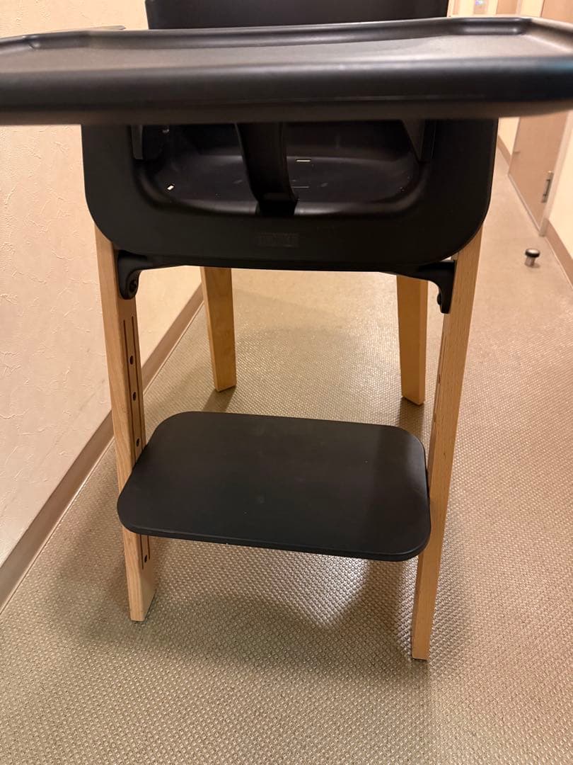 Stokke (ストッケ) ステップス ベビーチェア ブラック ナチュラル