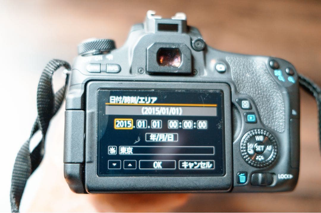 コンニチハ‼️canon 8000D＋zoom lens18-55