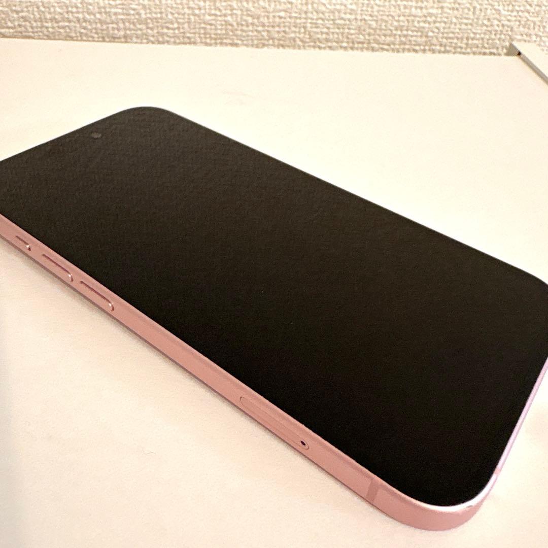 Apple iPhone 15 ピンク 本体と充電ケーブル