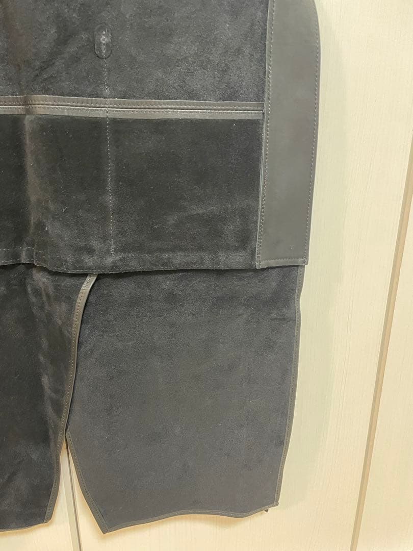 ⚫︎HARE × aruci レザーエプロン