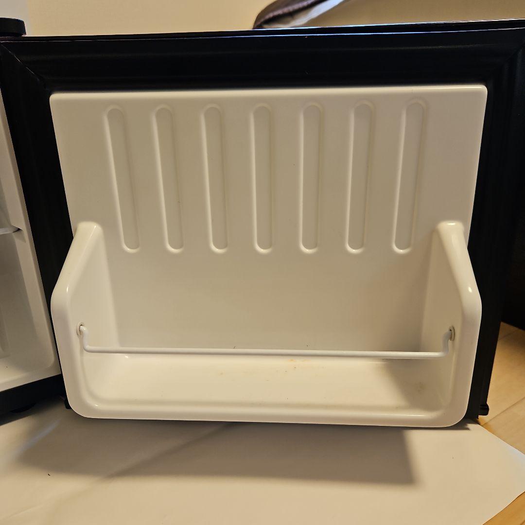 コンパクト冷蔵庫 ブラック